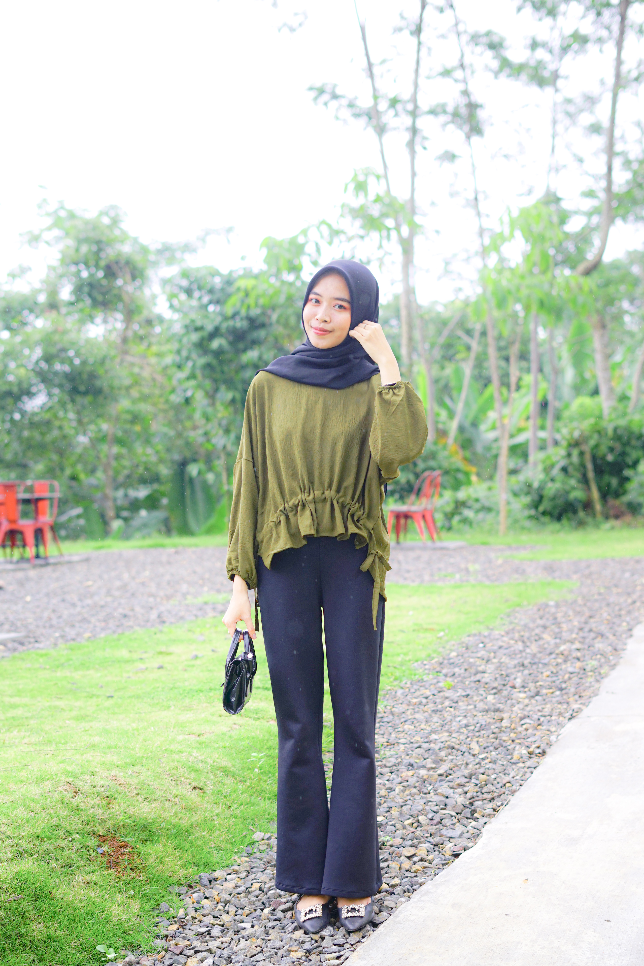 FASHION PALING DI CARI SI TAHUN 2025